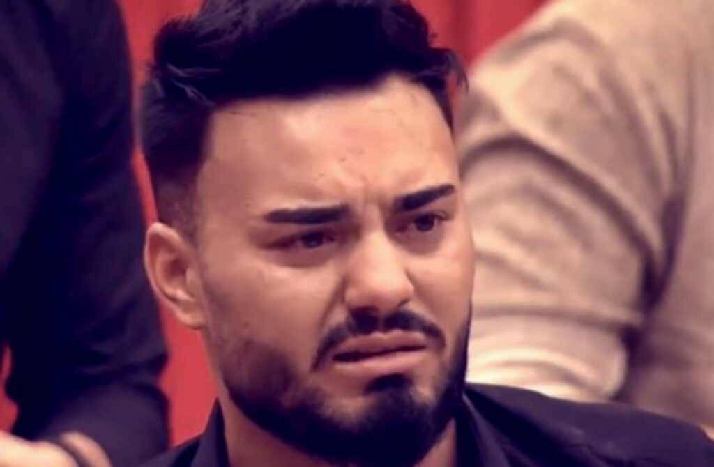 Imagine Stire Pus la zid de vărul lui Pian, Jador a fost luat la mișto de nea Mărin: ”De la ceaun ai plecat, la ceaun ai ajuns!” | 2review.ro
