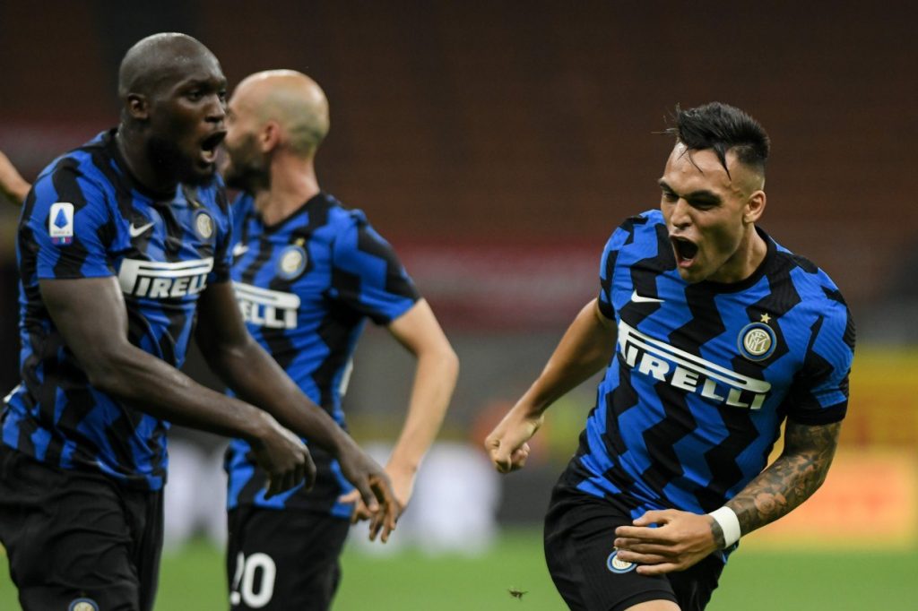 Imagine Stire Romelu Lukaku și Lautaro Martinez salută performanța Interului în Europa League! | 2review.ro
