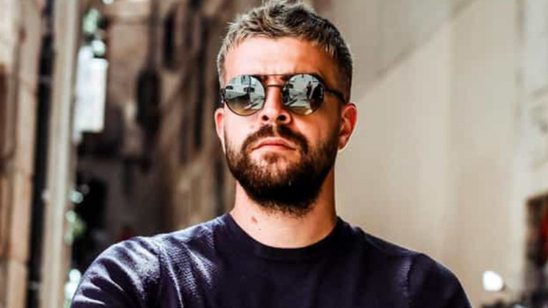 Imagine Stire Speak a fost luat la rost de un copil de cinci ani! „Tu nu ai Gucci…” Cum a reacționat artistul | 2review.ro