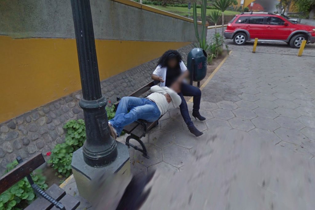 Imagine Stire Un bărbat a descoperit că este înșelat de soție chiar pe Google Maps!  | 2review.ro