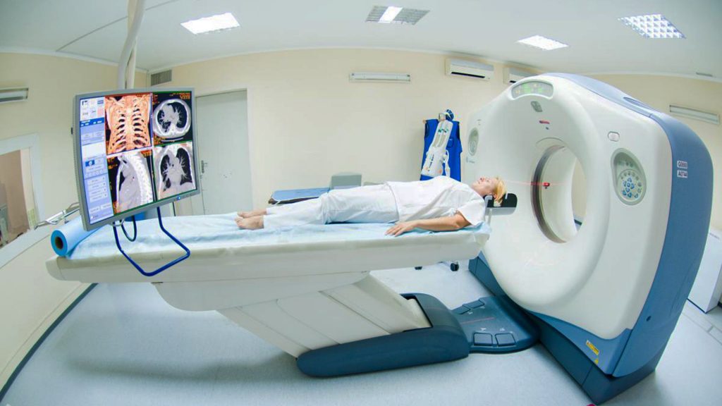Imagine Stire O pacientă din Timișoară, rănită în timpul tomografiei. Femeia a fost la un pas de moarte | 2review.ro