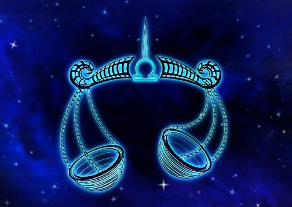 Imagine Stire Horoscop zilnic: Horoscopul zilei de 18 septembrie 2020. Balanțele își recapătă liniștea | 2review.ro