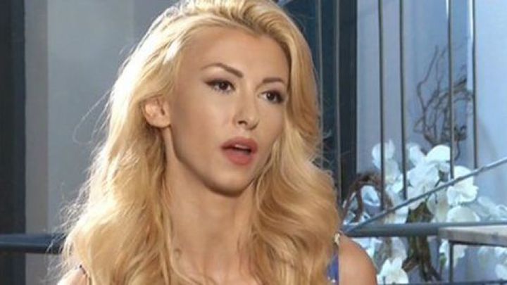 Imagine Stire Andreea Bălan, insomnii din cauza lui George Burcea? Ce făcea la două dimineața, după ce fostul soț a atins-o în locuri interzise pe Viviana Sposub | 2review.ro