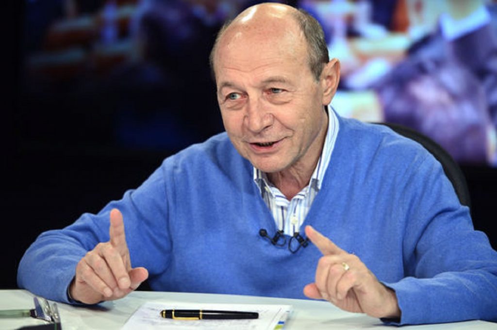 Traian Băsescu, primele declarații după ce a obținut numai 8% din voturile bucureștenilor: „Bine că a plecat doamna de la Voluntari”