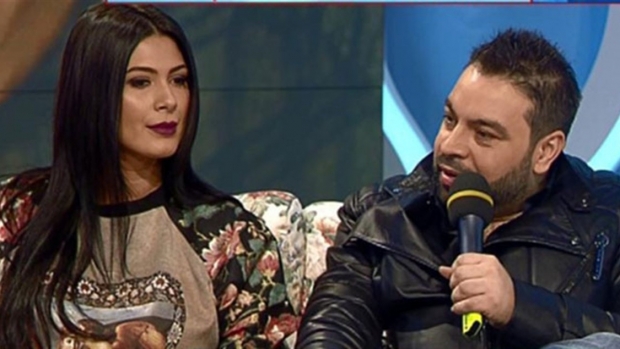 Imagine Stire Imagini rare cu soacra lui Florin Salam! Mama Roxanei Dobre iese de la estetician cu un mare bandaj pe cap! Ce a făcut imediat după operație VIDEO | 2review.ro