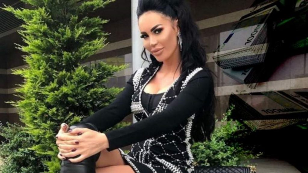 Imagine Stire Bianca Pop, primele declarații după ce a fost drogată și violată: „Când mergeți în club, să nu stați cu necunoscuți” | 2review.ro