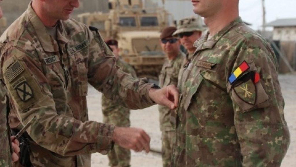 Imagine Stire Alertă în Alba Iulia, după ce trei elevi de la liceul militar au fost testați pozitiv cu COVID-19. Ce măsuri se vor lua | 2review.ro