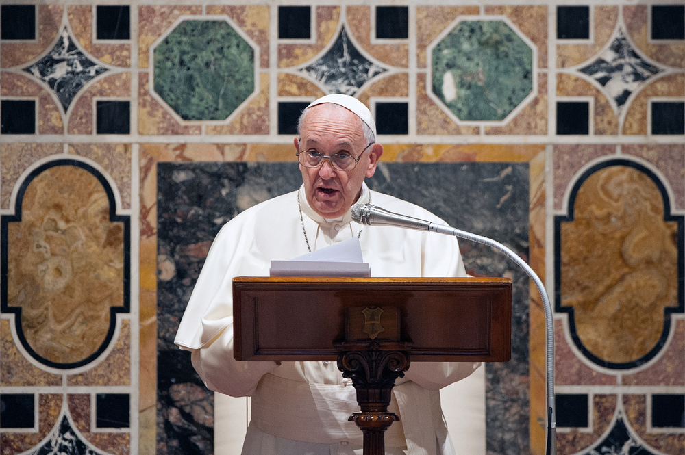 Imagine Stire Papa Francisc i-a criticat pe cei care ascultă mai mult de companiile farmaceutice decât de medici | 2review.ro