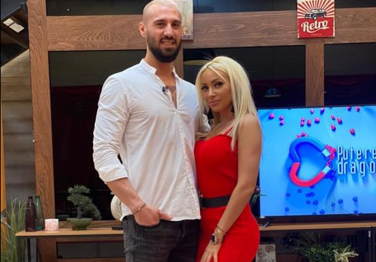 Imagine Stire Mama soacră a rămas mască! Așa a cerut-o Marius de la Puterea Dragostei de nevastă pe Andreea: ”Mi-am luat inima-n dinți și…” | 2review.ro