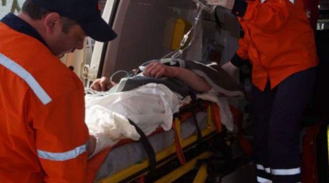 Imagine Stire Elev înjunghiat la Botoșani, chiar în centrul orașului! Cine e agresorul | 2review.ro