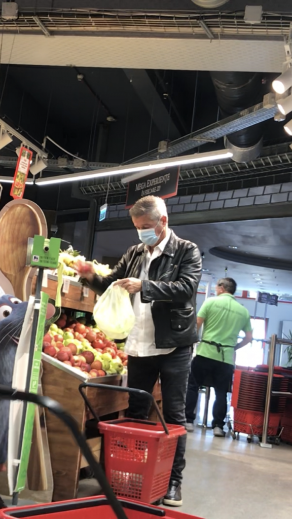 Imagine Stire Dan Bittman l-a scos din pepeni pe Adrian Streinu-Cercel cu declarațiile de la Gândul: ”Să dea Dumnezeu să mor și eu de covid!” | 2review.ro