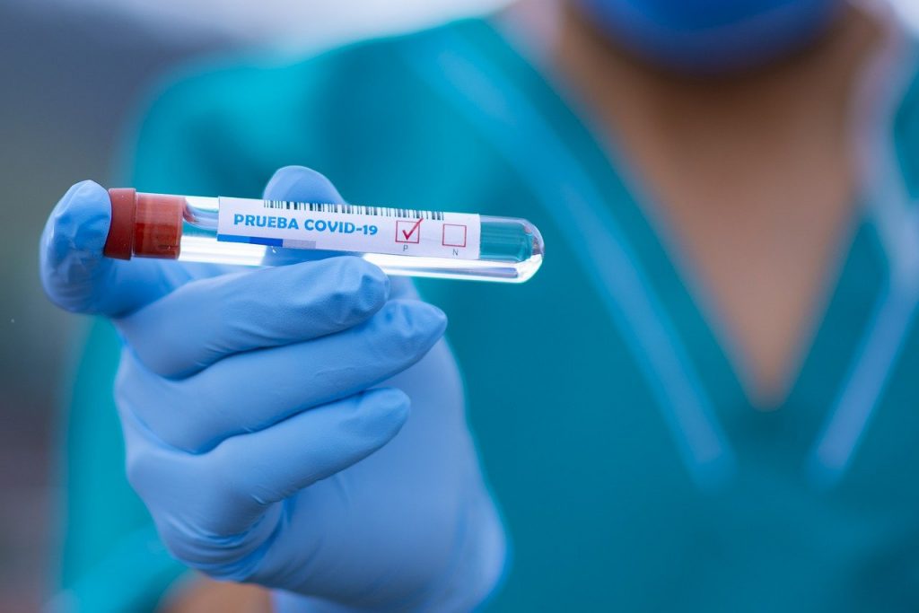 Imagine Stire Mărturia incredibilă a unui pacient care a ajuns la ATI, dar tot nu este convins că virusul există: „N-am umblat nicăieri” | 2review.ro