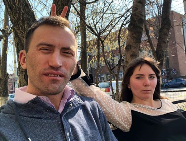 Imagine Stire Vulpița a apărut ca la Acces Direct: ”Vă aduceți aminte?” / ”Ce ai făcut cu Jador și cu Tzanca Uraganul?” | 2review.ro