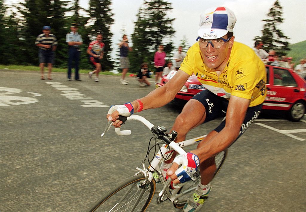 Imagine Stire Miguel Indurain, singurul om care a supus Turul Franței de cinci ori la rând | 2review.ro