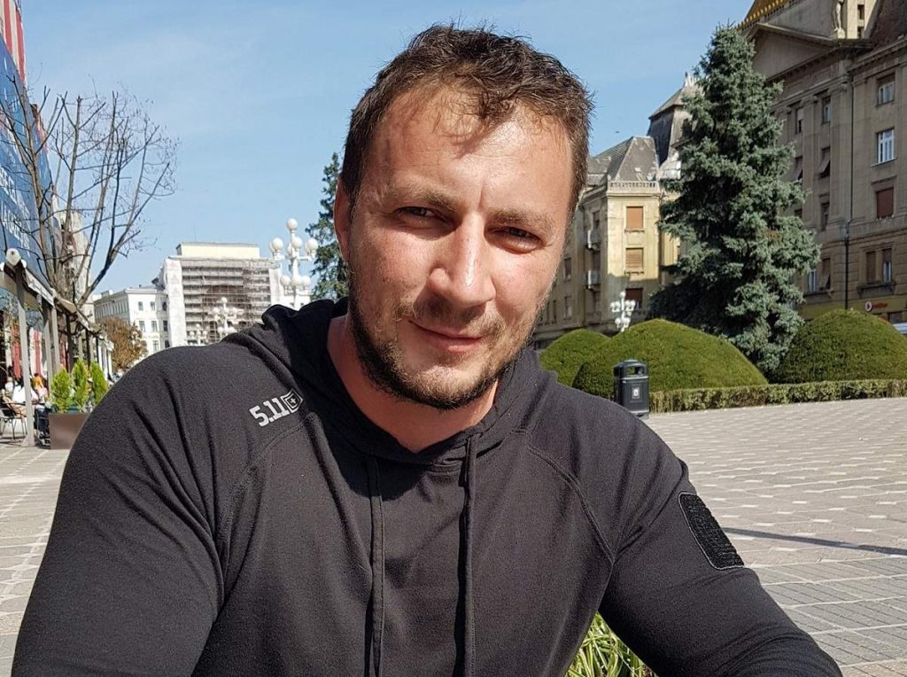 Imagine Stire Marian Godină anunță trecerea în neființă a unui coleg jandarm: „Nu a crezut în virus și acum e mort” | 2review.ro