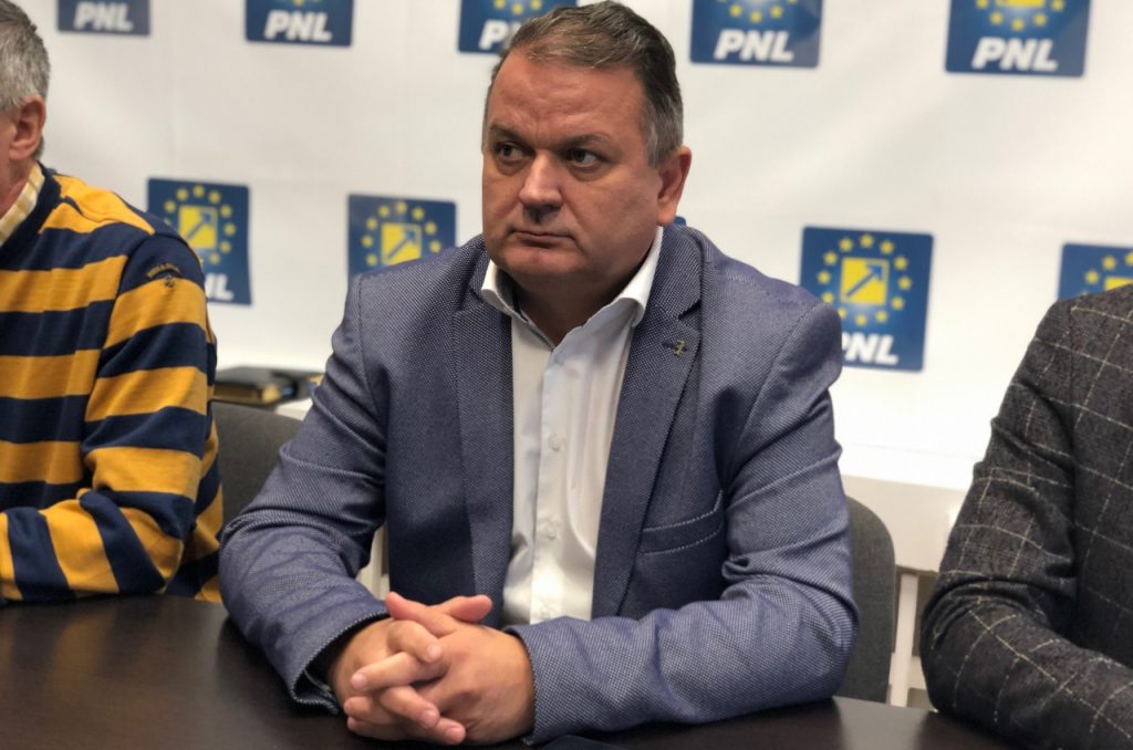 Imagine Stire Medicii de familie cer demiterea unui dintre consilierii lui Ludovic Orban. Declarațiile revoltătoare făcute de Virgil Guran | 2review.ro