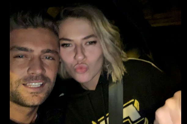 Imagine Stire Reacția lui Răzvan Simion, după ce a aflat că a fost ”tradus” de Lidia Buble: ”Pot să zâmbesc, grijile s-au dus!” | 2review.ro