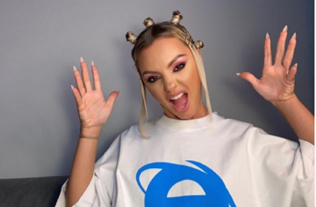 Imagine Stire Alexandra Stan s-a afișat într-o nouă ipostază de infarct! A rupt Instagramul în două | 2review.ro