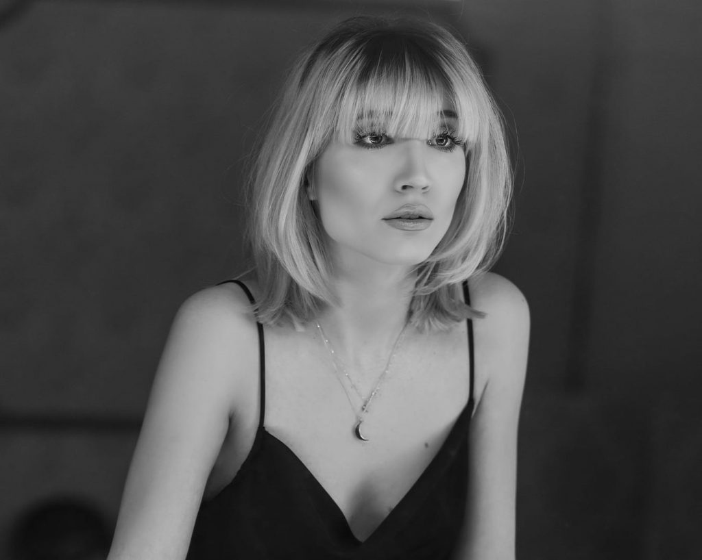 Imagine Stire Cine este și cu ce se ocupă Monica Odagiu. Din ce își câștigă, de fapt, existența fosta iubită a lui Dan Bittman | 2review.ro