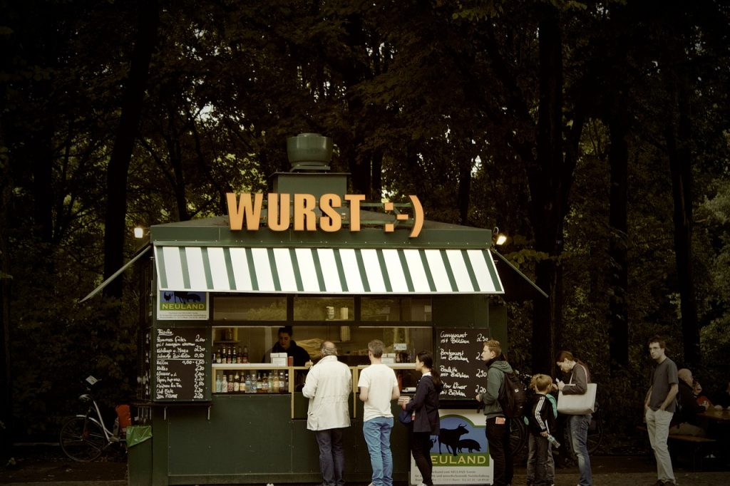 Imagine Stire Tribunalul din Berlin anulează restricțiile impuse localurilor pe timpul nopții  | 2review.ro