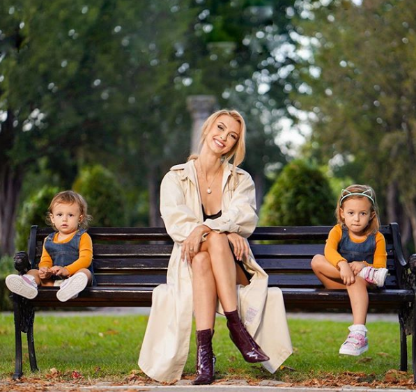 Imagine Stire Cum se descurcă Andreea Bălan ca mamă singură? A spus totul în direct la TV! ”La cinci jumate mi se închide programul!” | 2review.ro