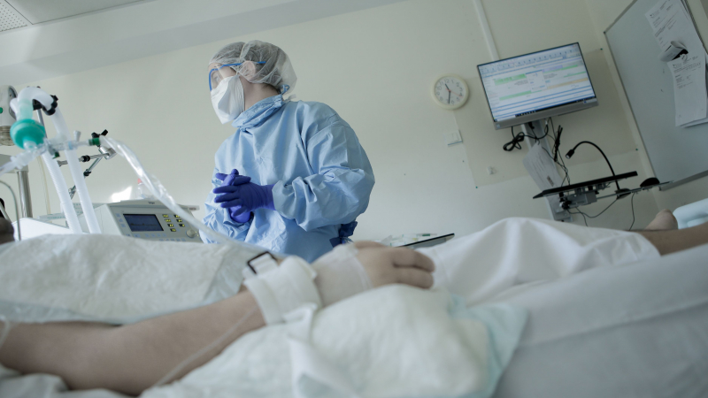 Caz șocant la Sibiu. Un pacient internat cu COVID-19 la Spitalul de Pneumoftiziologie s-a sinucis