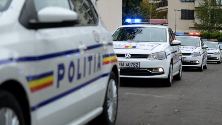 Imagine Stire Declarația pe propria răspundere intra în vigoare de la miezul nopții. În ce situații este permisă prezentarea ei pe telefon. FOTO | 2review.ro