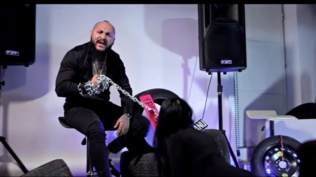 Imagine Stire L-a întrecut și pe Nicolae Guță! La ce vârstă extrem de fragedă și-a început Dani Mocanu viața sexuală | 2review.ro