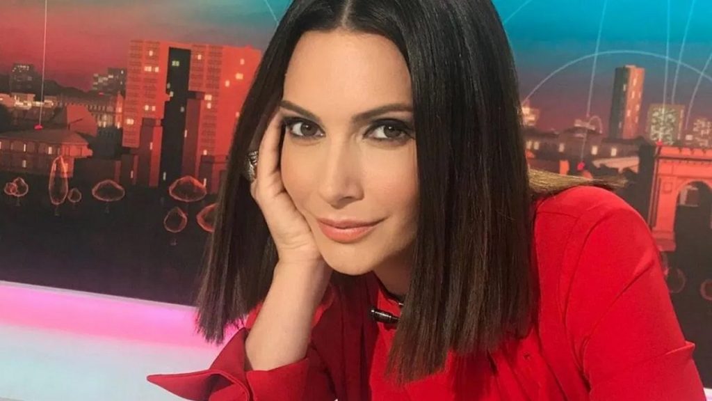Imagine Stire Andreea Berecleanu va prezenta „Focus”, după 17 ani la „Observator”. Prezentatoarea a bătut palma cu Prima TV | 2review.ro