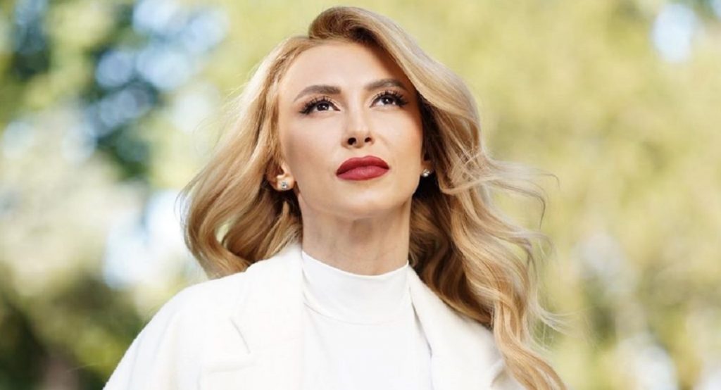 Imagine Stire Andreea Bălan a fost externată. Ce mesaj le-a transmis fanilor, după 6 zile de spitalizare | 2review.ro