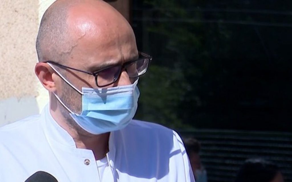 Imagine Stire Cele mai mari surse de infectare cu noul coronavirus. Ce a descoperit un medic român după ce a vorbit cu pacienții | 2review.ro
