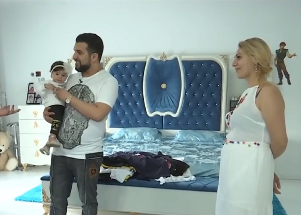 Imagine Stire Lambada, soţia lui Tzancă Uraganu, a născut! De ce a lipsit manelistul de la spital | 2review.ro