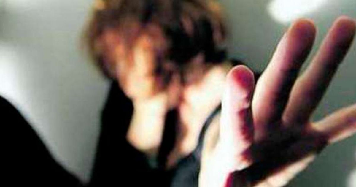 Și-a bătut nevasta de la o oală de mâncare! Cum a fost pedepsit bărbatul violent din Iași