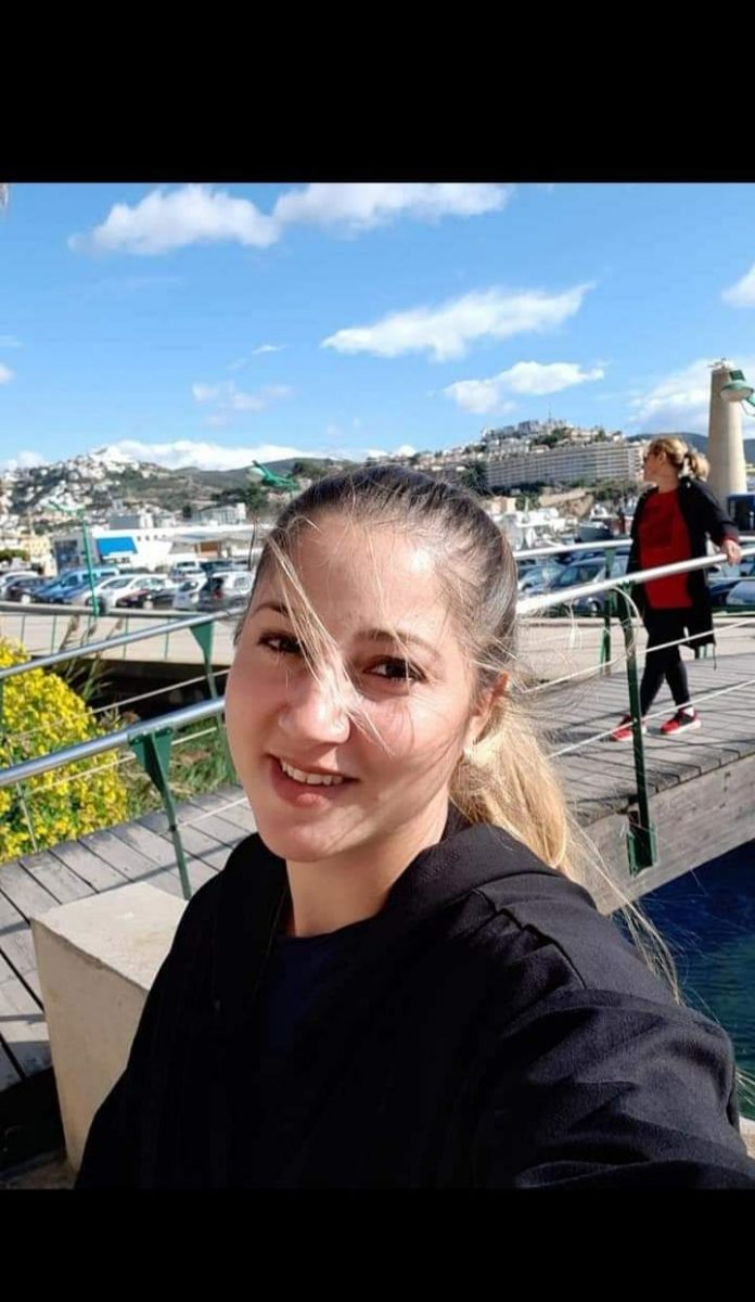 O femeie a murit după ce a născut un bebeluș sănătos. Familia acuză medicii de malpraxis