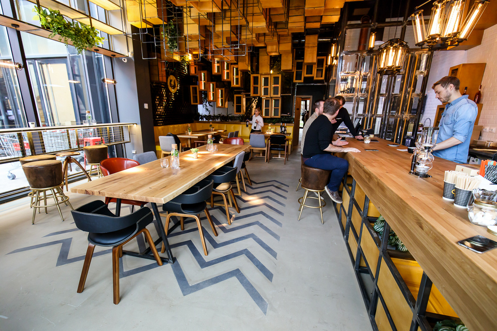 Se redeschid restaurantele și cafenelele chiar înainte de Revelion! Care este orașul unde se întâmplă asta