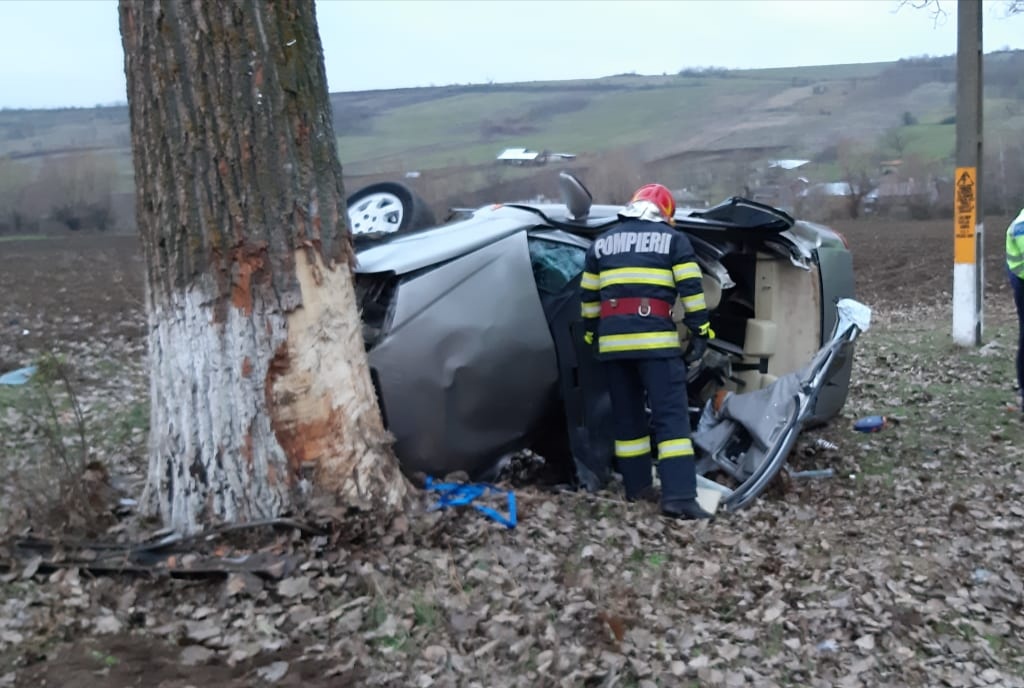 Tragedie în Vaslui: Un tânăr de 20 de ani și-a pierdut viața într-un accident rutier