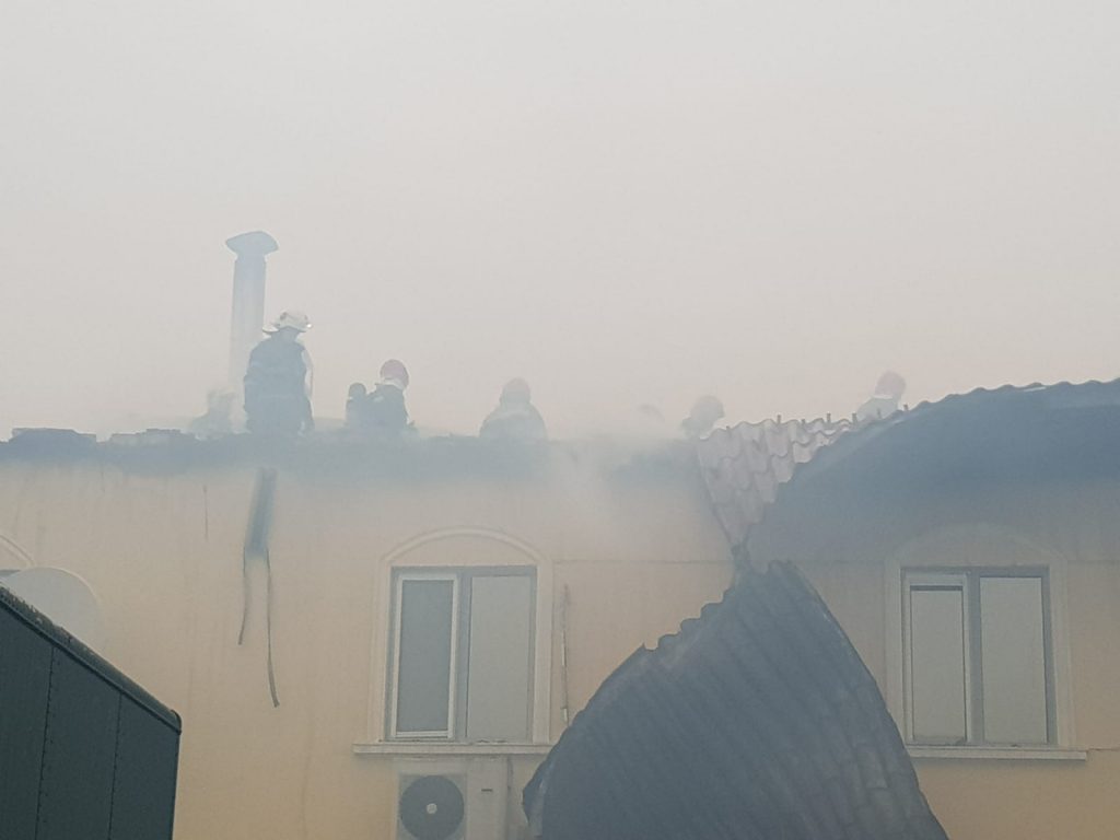 Incendiu la ferma din Rotunda a deputatului Dan Ciocan. FOTO&VIDEO