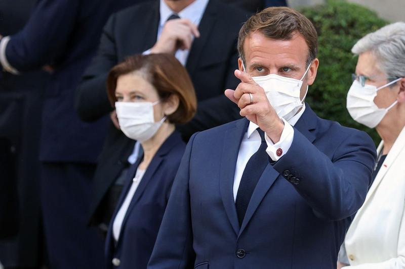 Președintele Franței, Emmanuel Macron, a fost diagnosticat cu COVID-19 SARS – CoV – 2