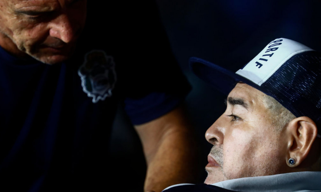 Detalii șocante despre moartea lui Maradona. Fostul fotbalist a agonizat ore întregi înainte de a își da ultima suflare