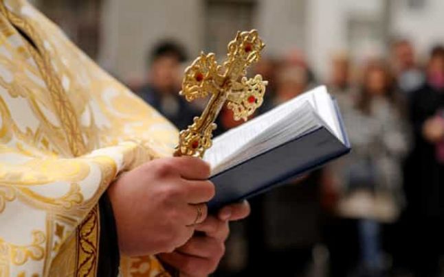 Noi măsuri în perioada sărbătorile de iarnă! Ce reguli trebuie să respecte preoții și enoriașii