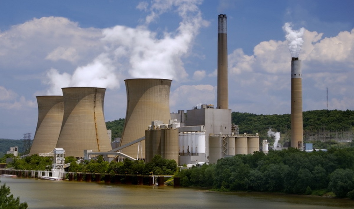 Incendiu la Centrala Nucleară de la Cernavodă. S-a intervenit de urgență pentru stingerea flăcărilor