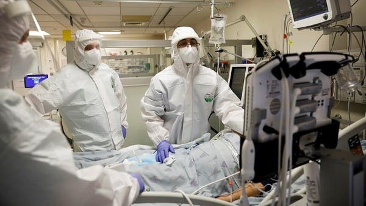 Doliu în România, după ce încă un cadru medical a fost răpus de COVID-19. Colegii sunt în stare de șoc