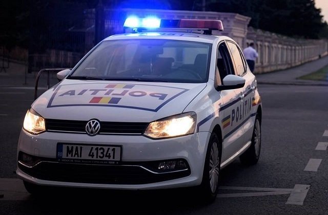 O femeie și-a înjunghiat soțul, iar bărbatul a inventat un jaf ca să o scape de închisoare