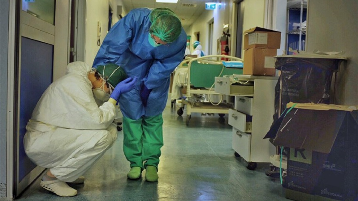 Coronavirus în România, 17 ianuarie. Câți români au fost testați pozitiv în ultimele 24 de ore