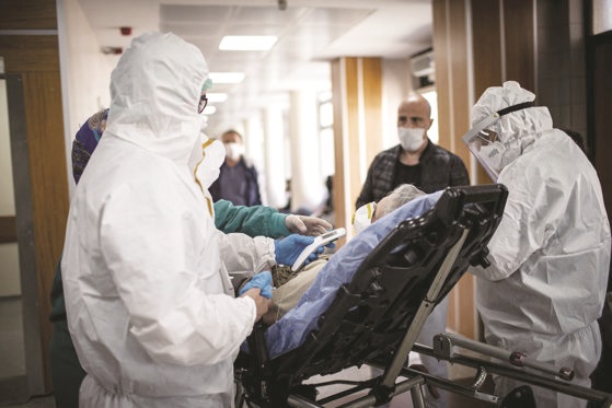 Coronavirus România 1 ianuarie. Câți pacienți au murit în prima zi a noului an