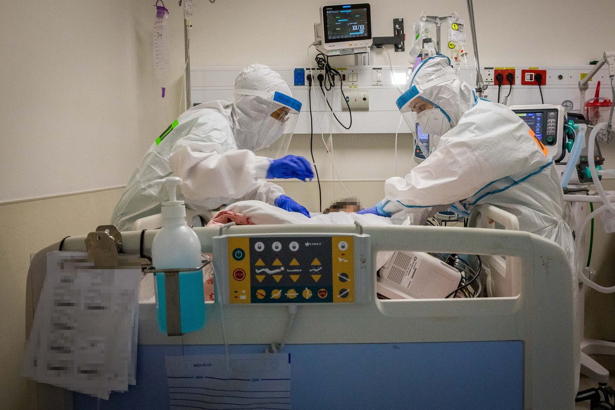 Imagine Stire Bilanț coronavirus România, 26 noiembrie 2021. Câte decese s-au înregistrat în ultimele 24 de ore | 2review.ro