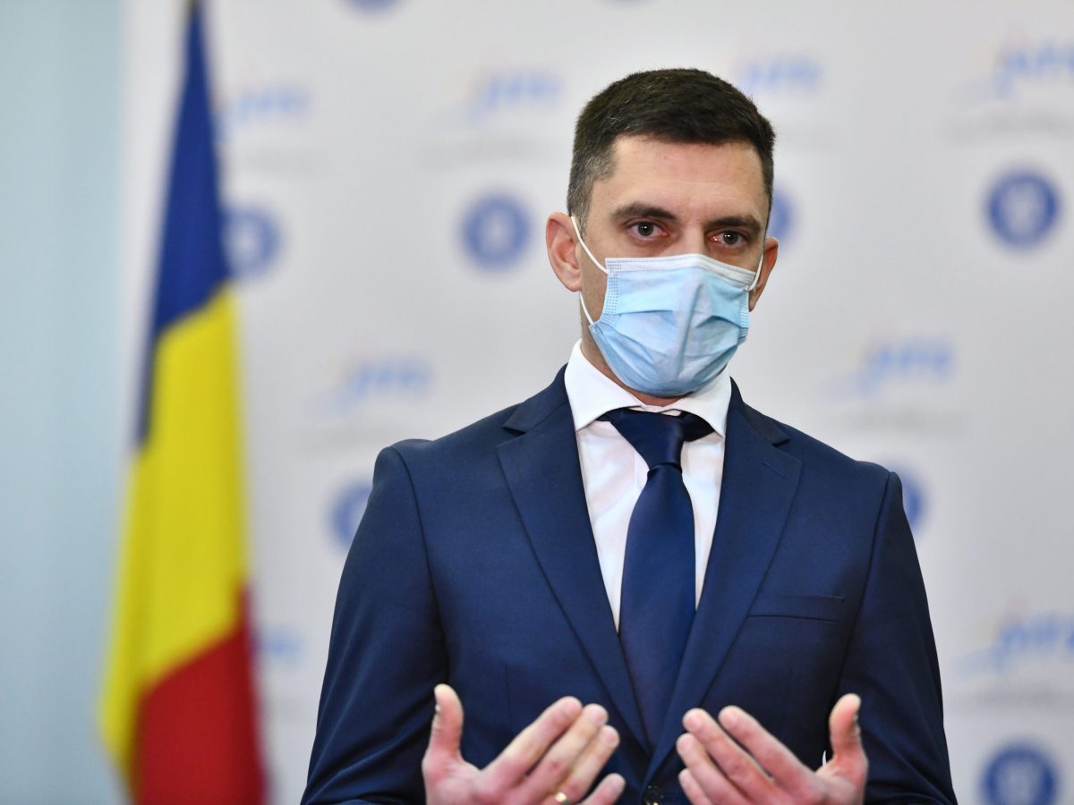 Gafă incredibilă a ministrului Sportului. Cum l-a „botezat” pe regele Hagi. FOTO