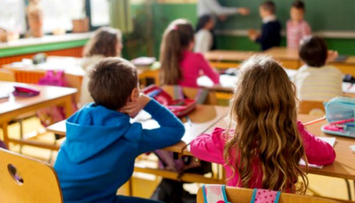 Imagine Stire Cât costă, de fapt, să-ți înscrii copilul la o grădiniță de stat. Ce taxe trebuie să plătească părinții | 2review.ro