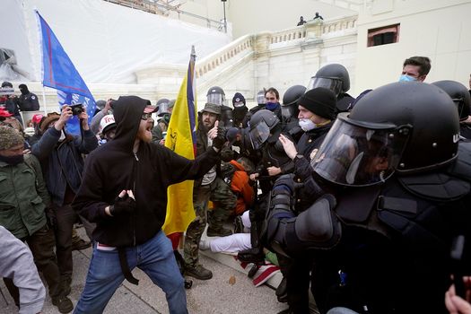 Cum arată și cine este femeia ucisă la Capitoliu! 14 ani în slujba Forțelor Aeriene