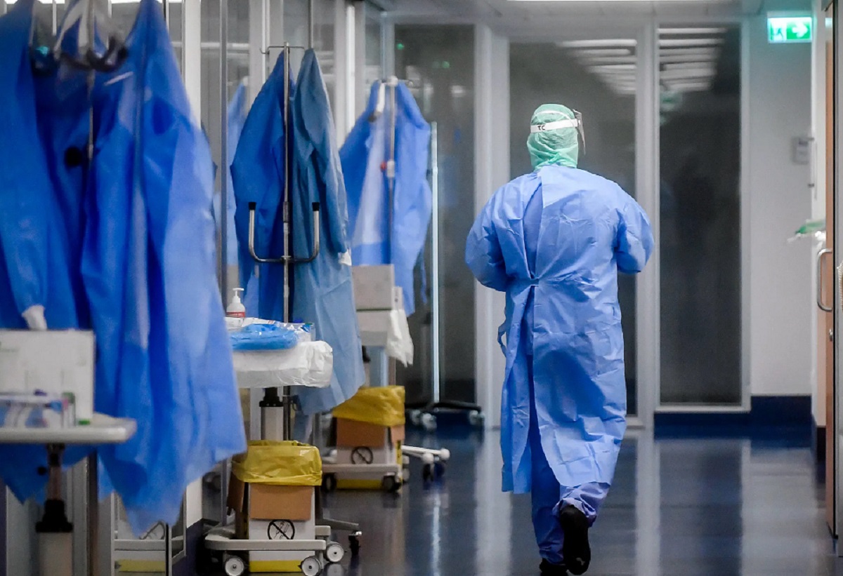 Decese coronavirus, 13 februarie. La ce număr au ajuns, în ultimele 24 de ore